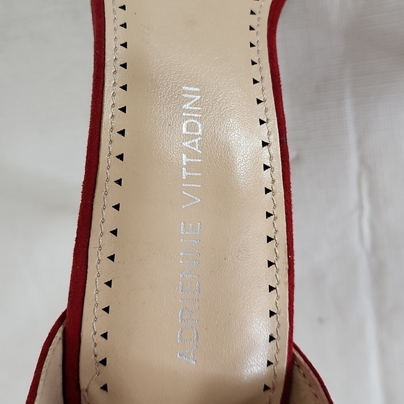 New Adrienne Vittadini Gracy Red Leather Embellished Stiletto Sandal Size 7.5M - Picture 8 of 11